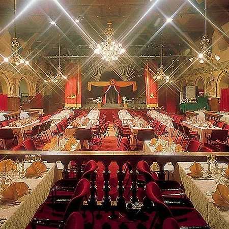 Club Relais Des Alpes Hotell 4*