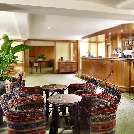 Hotell Club Relais Des Alpes