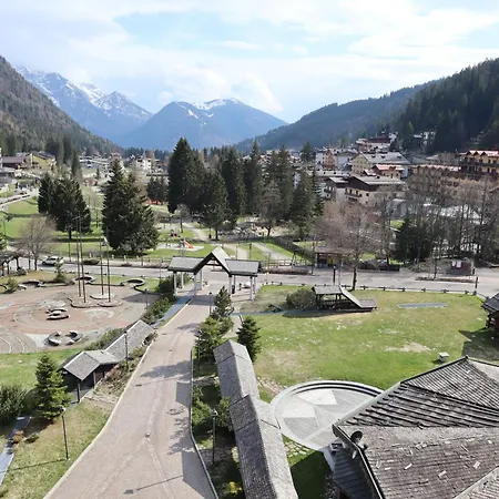 Club Relais Des Alpes Madonna