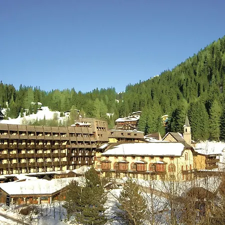 Hotell Club Relais Des Alpes