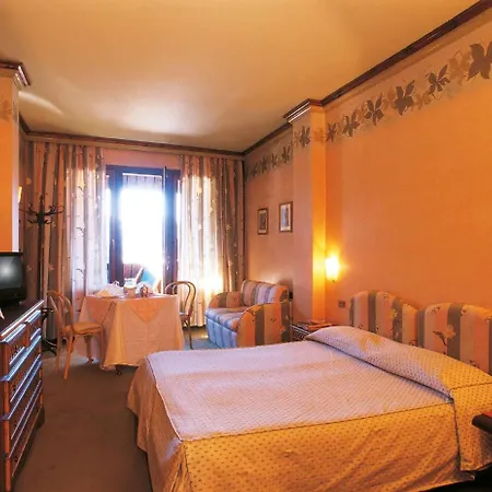 Club Relais Des Alpes
