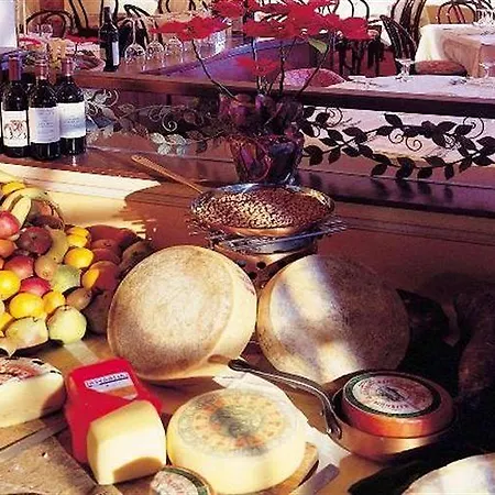 Club Relais Des Alpes Hotell 4*