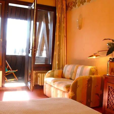 Hotell Club Relais Des Alpes Madonna