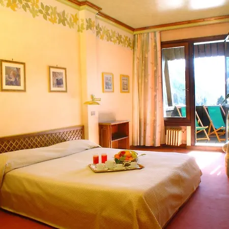 Club Relais Des Alpes Hotell